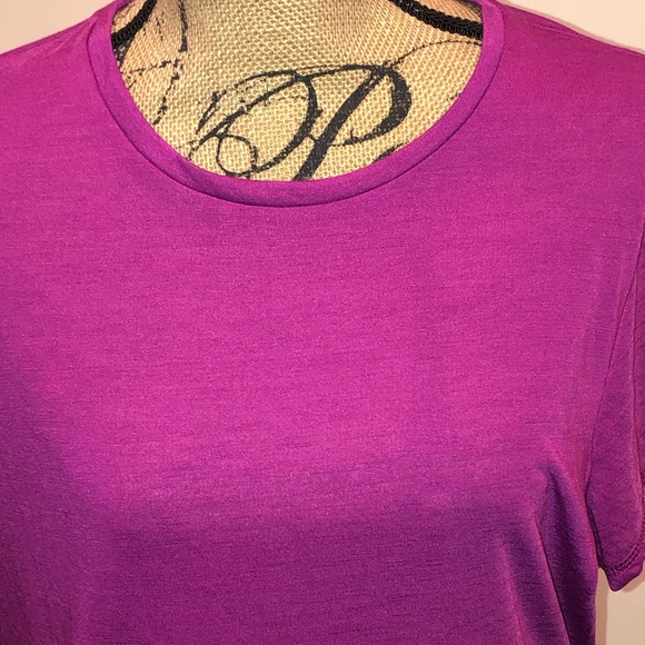 🧘🏼‍♀️ Fuchsia Athletics Works Top 🧘🏼‍♀️ - Picture 1 of 5